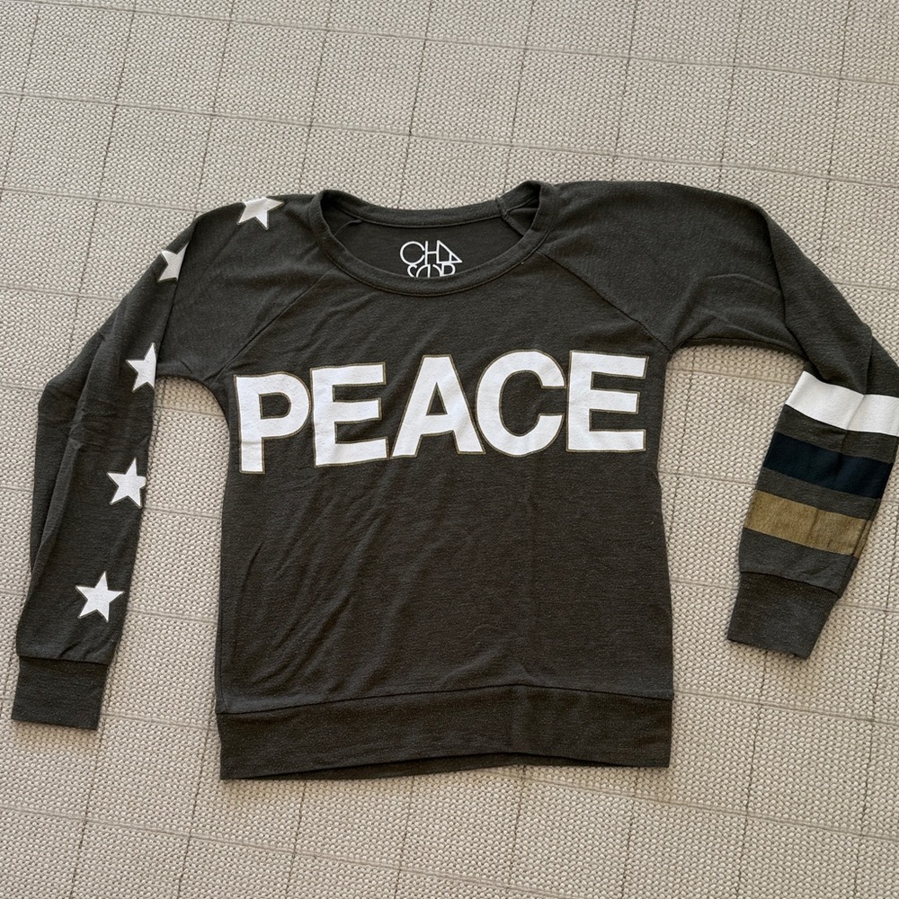 Chaser Women's Gray 'Peace' Sweatshirt